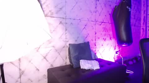 Snapshot of angell__dustt chatting on September 12, 2025, 4:01 am Angell Dust online show from September 12, 2025, 4:01 am