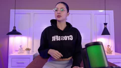 Snapshot of angell_bell chatting on January 12, 2026, 12:32 pm Angel online show from January 12, 2026, 12:32 pm