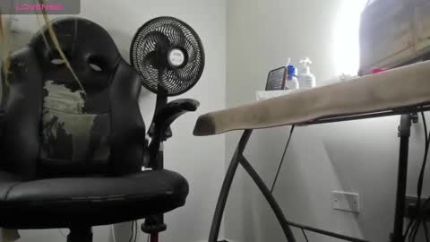 Im Angel  online show from December 24, 2024, 6:00 am