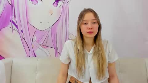 angellery online show from September 23, 2025, 2:14 am