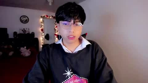 Angel  online show from February 3, 2026, 1:04 am