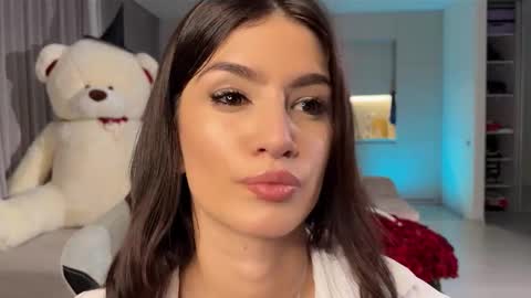 angelmi171 online show from November 9, 2025, 6:39 pm