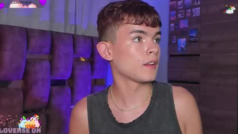 Angelo I work from home this is my room  online show from March 7, 2025, 12:01 pm