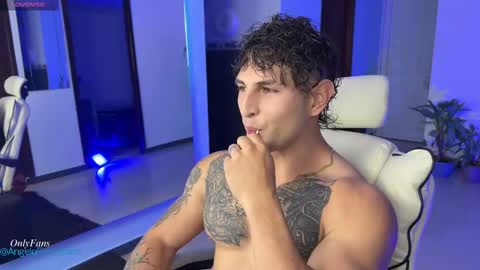 Angelo Ferro online show from February 23, 2025, 1:24 am