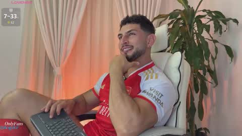 Angelo Ferro online show from October 5, 2025, 1:59 am