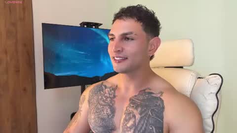 Snapshot of angeloferro1 chatting on July 9, 2026, 3:32 am Angelo Ferro online show from July 9, 2026, 3:32 am