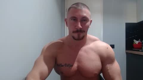  ------- SEX SHOW WITH GUYS AND GIRLS  MUSCLE SHOW online show from November 21, 2025, 1:54 pm
