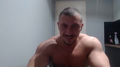  ------- SEX SHOW WITH GUYS AND GIRLS  MUSCLE SHOW online show from December 15, 2025, 2:43 pm