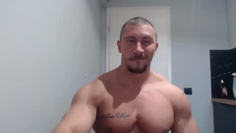  ------- SEX SHOW WITH GUYS AND GIRLS  MUSCLE SHOW online show from December 20, 2025, 11:06 am