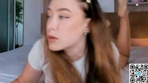Snapshot of angelpaull chatting on May 11, 2026, 7:03 am Angel online show from May 11, 2026, 7:03 am