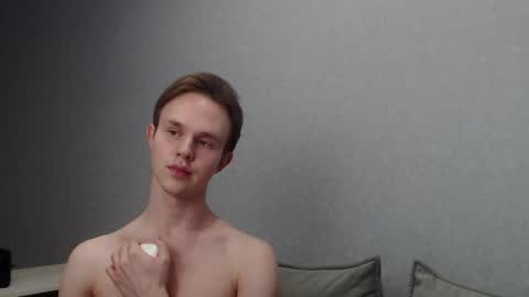 Angel online show from January 25, 2025, 9:25 pm