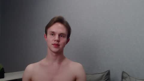 Angel online show from March 9, 2025, 6:21 pm