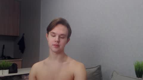 Angel online show from March 10, 2026, 10:31 am