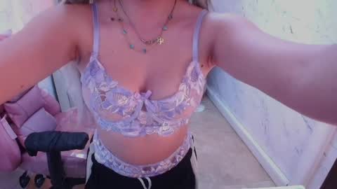 Angel online show from May 15, 2026, 10:17 pm