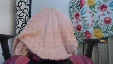 ivanna online show from April 13, 2026, 4:07 am