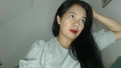 rebeca online show from October 23, 2025, 8:18 pm