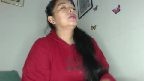Snapshot of angelsexylatina chatting on May 30, 2026, 7:22 pm rebeca online show from May 30, 2026, 7:22 pm