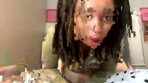 Snapshot of angelsosweeeet chatting on July 20, 2026, 7:44 am angelsosweeeet online show from July 20, 2026, 7:44 am