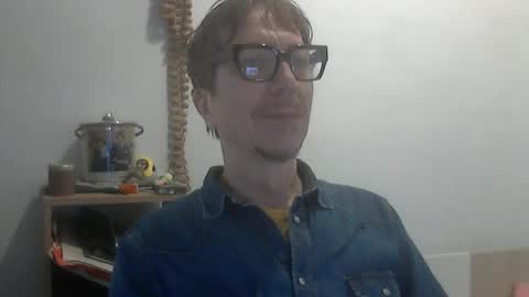 Snapshot of angelsound777 chatting on April 4, 2026, 6:16 pm angelsound777 online show from April 4, 2026, 6:16 pm