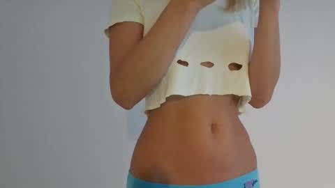 Alesia online show from December 16, 2025, 6:51 am