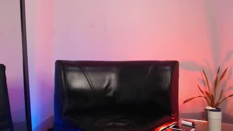 Snapshot of angelstorm_ chatting on October 27, 2025, 2:48 am Angel Storm online show from October 27, 2025, 2:48 am