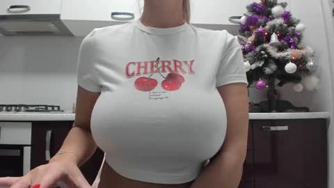 Snapshot of angelsuitlove chatting on December 22, 2024, 10:15 pm EXCLUSIVE ON CHATURBATE my twitter Patricia Patyangelsuitlove online show from December 22, 2024, 10:15 pm