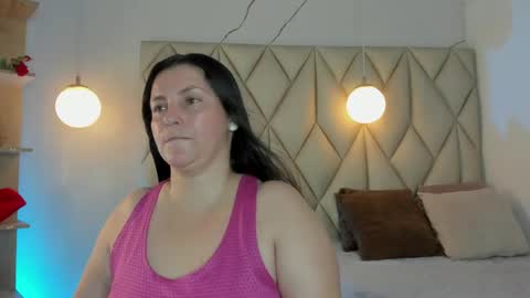 ANGIE online show from June 5, 2026, 2:01 pm