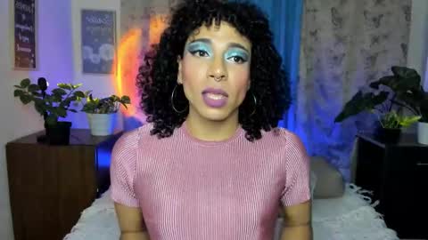 Snapshot of angelwhitte chatting on November 29, 2025, 10:46 pm angelwhitte online show from November 29, 2025, 10:46 pm