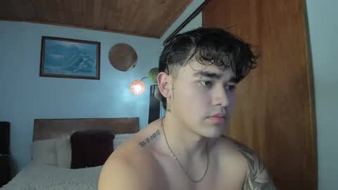 Angel Fox online show from March 5, 2025, 7:38 pm