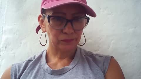 angelycute476334 online show from October 28, 2025, 5:48 pm