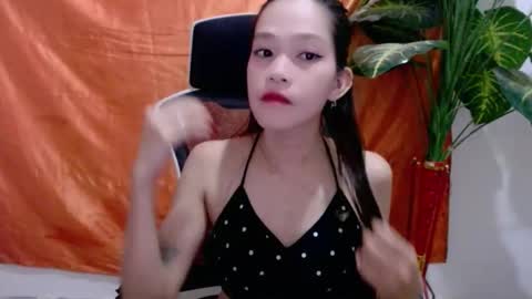Snapshot of angelyn_slim chatting on May 2, 2026, 6:13 pm angelyn_slim online show from May 2, 2026, 6:13 pm