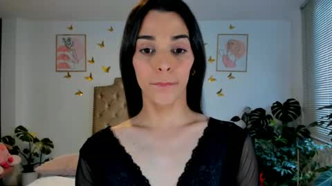 Anabella online show from June 19, 2026, 8:23 pm
