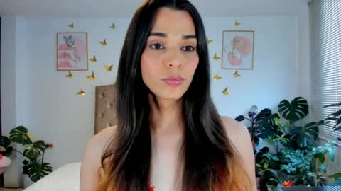 Anabella online show from June 21, 2026, 5:37 pm
