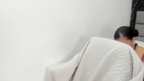 Snapshot of angie_will chatting on February 2, 2026, 8:29 pm A N G I E. online show from February 2, 2026, 8:29 pm