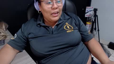 angy online show from December 3, 2025, 11:25 pm