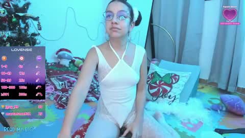 Anhala Rivera online show from December 12, 2024, 7:08 am