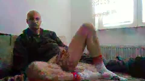 Snapshot of anhel187 chatting on October 3, 2025, 9:39 am anhel187 online show from October 3, 2025, 9:39 am