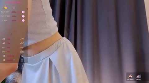 Snapshot of ani_suat chatting on December 16, 2025, 8:08 am Sofia online show from December 16, 2025, 8:08 am