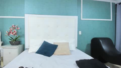 Snapshot of ania_gomez chatting on January 10, 2026, 9:52 pm Ania online show from January 10, 2026, 9:52 pm