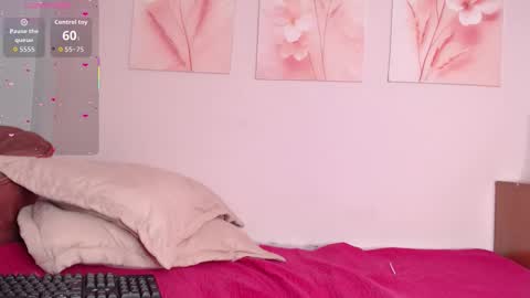 Snapshot of anicarter chatting on December 14, 2025, 6:56 pm online show from December 14, 2025, 6:56 pm