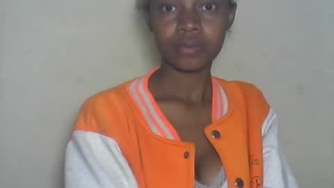 anicha_69 online show from July 5, 2026, 10:39 pm