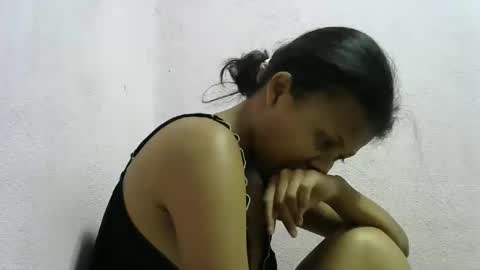 anielah online show from December 15, 2025, 11:58 am