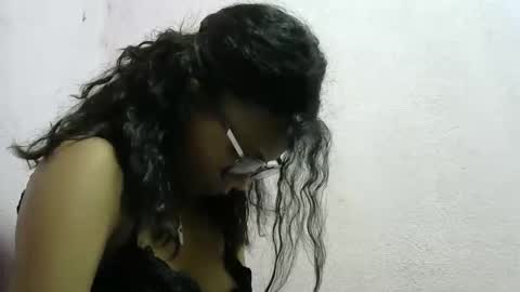 Snapshot of anielah chatting on January 11, 2026, 5:18 pm anielah online show from January 11, 2026, 5:18 pm