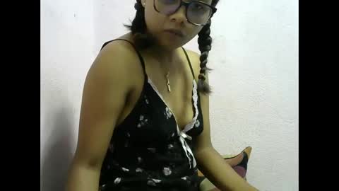 Snapshot of anielah chatting on February 1, 2026, 9:08 am anielah online show from February 1, 2026, 9:08 am