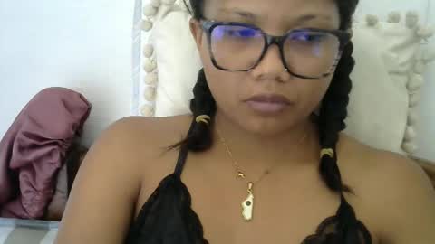 Snapshot of anielah chatting on February 14, 2026, 8:33 am anielah online show from February 14, 2026, 8:33 am