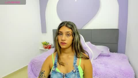 anni online show from December 16, 2025, 2:27 am