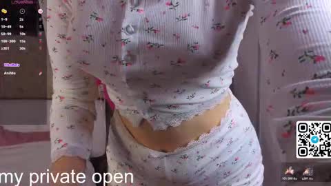 Snapshot of anika_heir chatting on November 19, 2025, 2:06 pm Alice online show from November 19, 2025, 2:06 pm