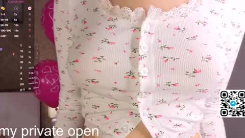 Snapshot of anika_heir chatting on November 21, 2025, 2:16 pm Alice online show from November 21, 2025, 2:16 pm