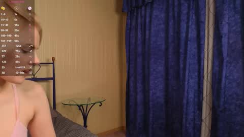 Snapshot of anika_heir chatting on November 25, 2025, 3:56 pm Alice online show from November 25, 2025, 3:56 pm