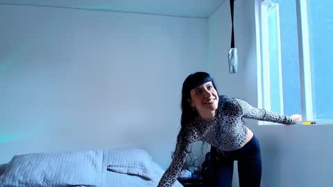 Anika And Lowen Your Thumbs Up Are Super Important For Us  online show from January 25, 2025, 3:41 pm